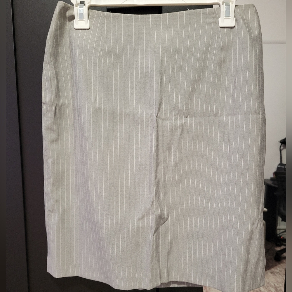 Apostrophe Gray Pinstripe Pencil Skirt